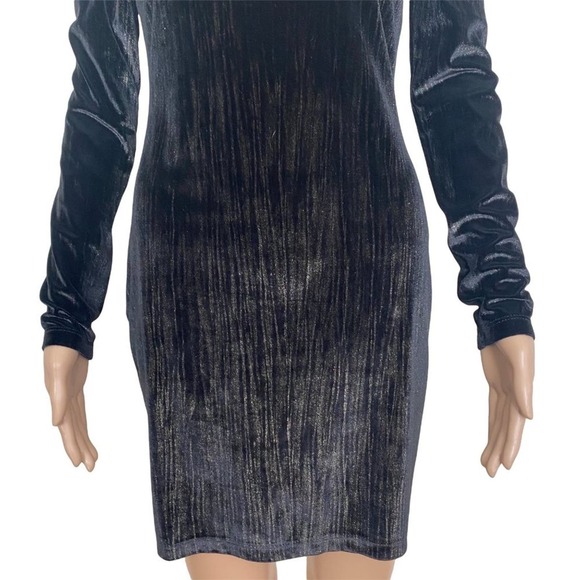 Topshop Velvet Open Back Dress Womens size 6 Black Gold Metallic Peep Shoulder - Picture 3 of 9